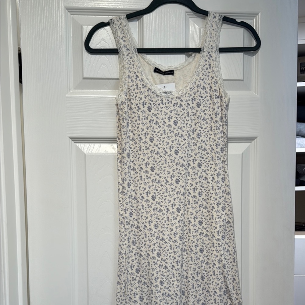 Brandy Melville Cream Sleeveless Scoop Neck Sundress